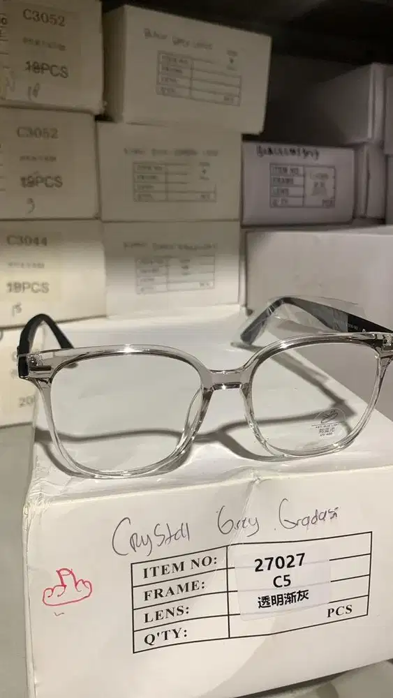 LEADER TOKO & ADMIN MARKETPLACE