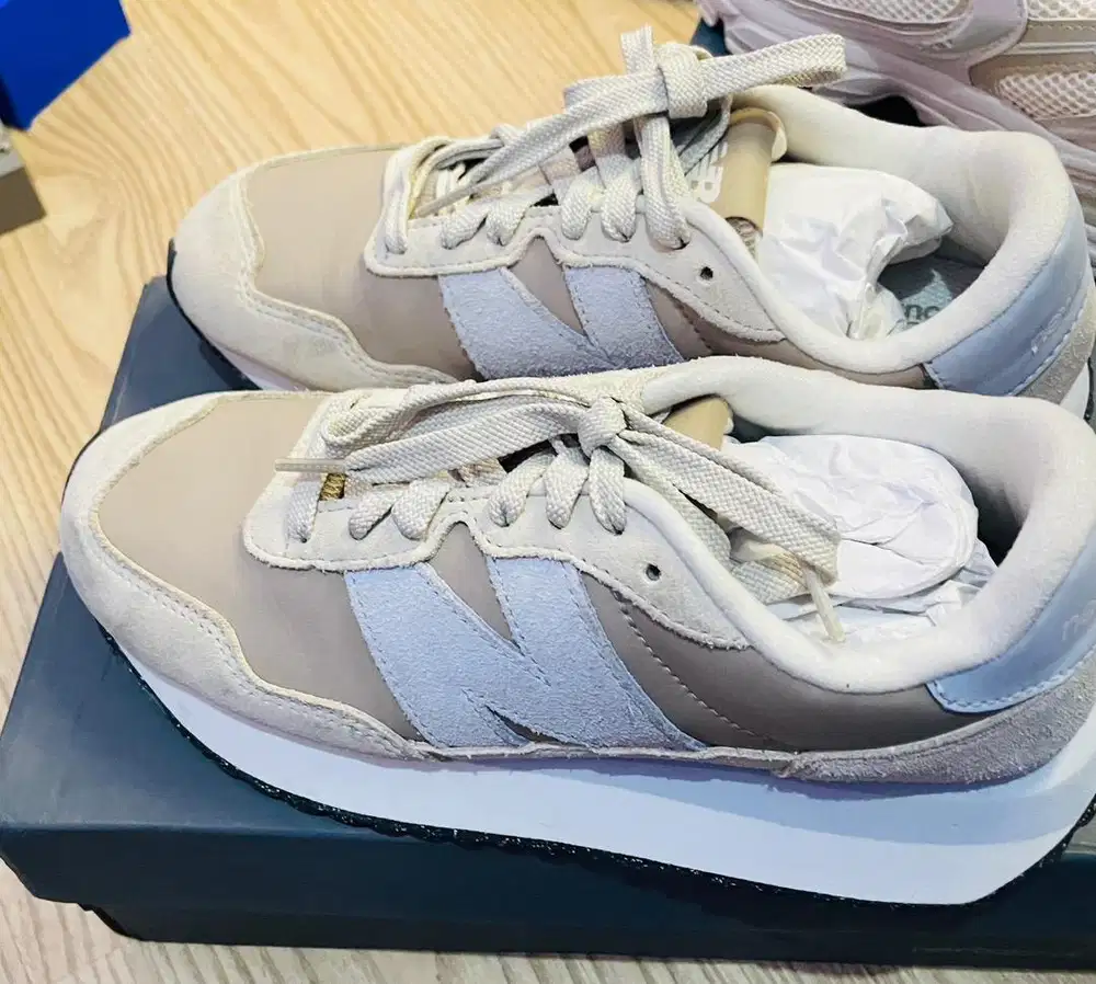 New Balance 237 Preloved VVGC