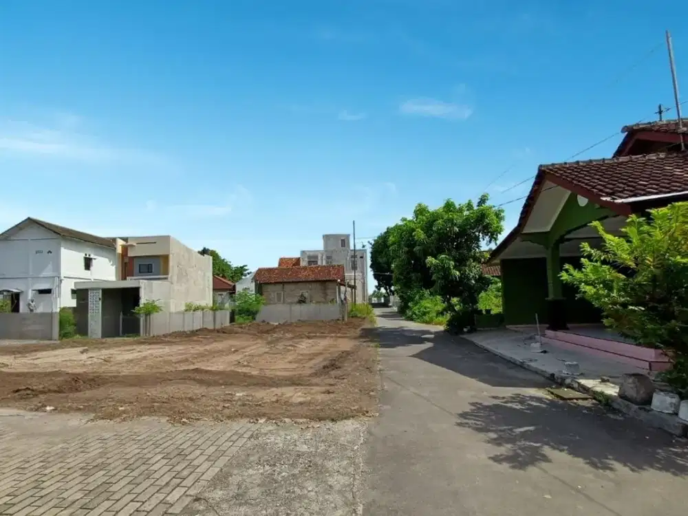 Pinggir Jalan Raya Jogja Solo Tanah SHM Siap AJB