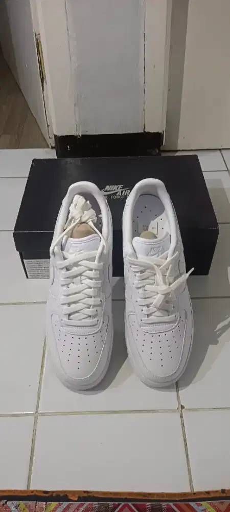 NIKE AIR FORCE 1 07 FRESH WHITE NEW ORIGINAL