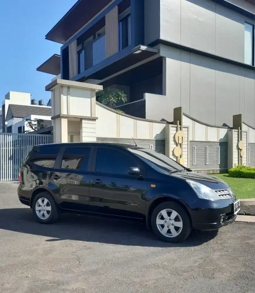 GRAND LIVINA XV MANUAL 2008