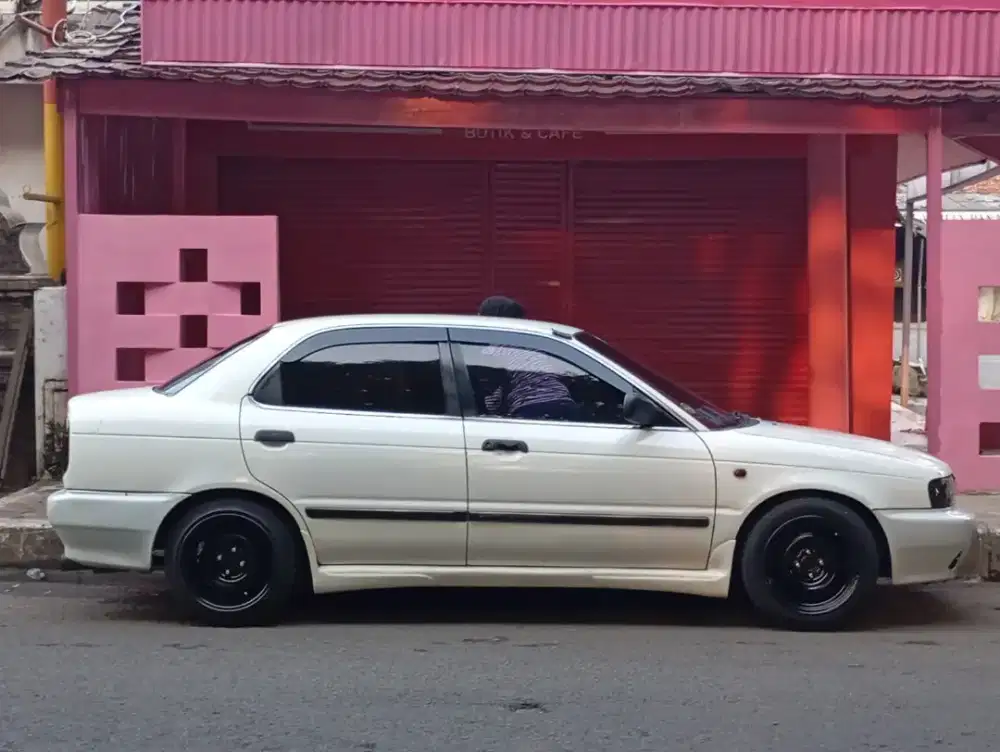 Jual mobil balleno 97 mesin ori