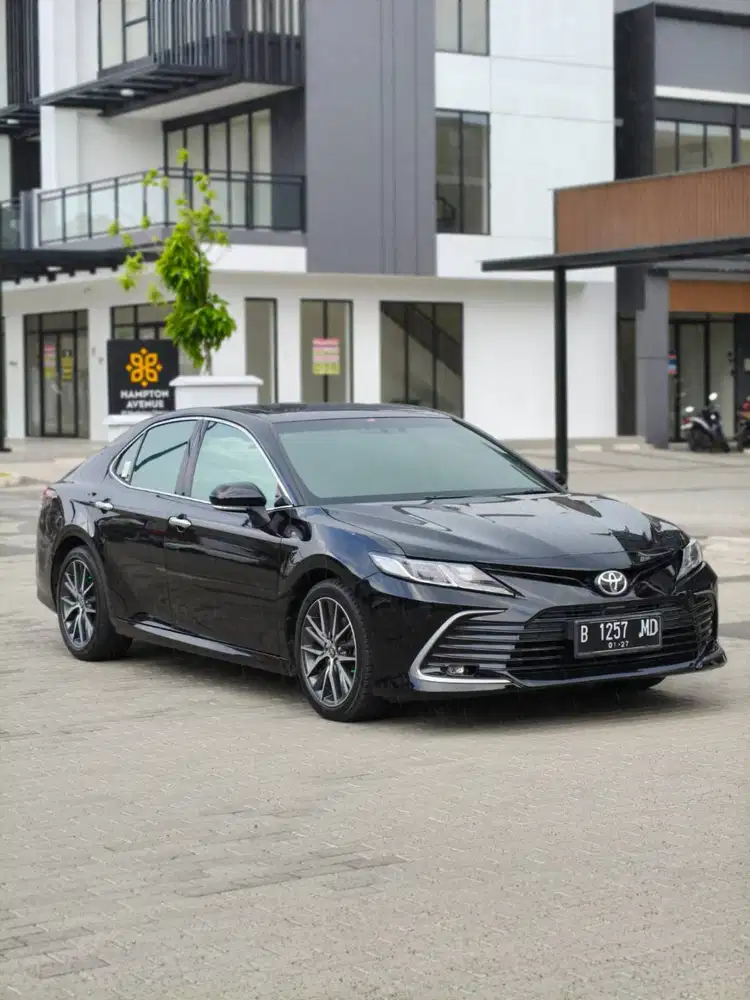 [KM 55rb BARANG BAGUS] Toyota Camry 2.5 V AT 2021