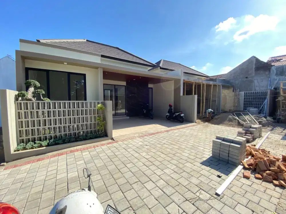 Rumah Siap Huni Strategis Di Maguwoharjo, 5 menit ke Jl Ringroad