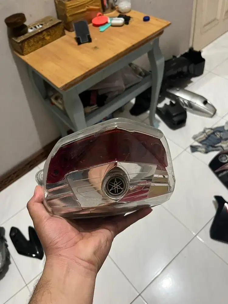 jual lampu belakang scorpio z new