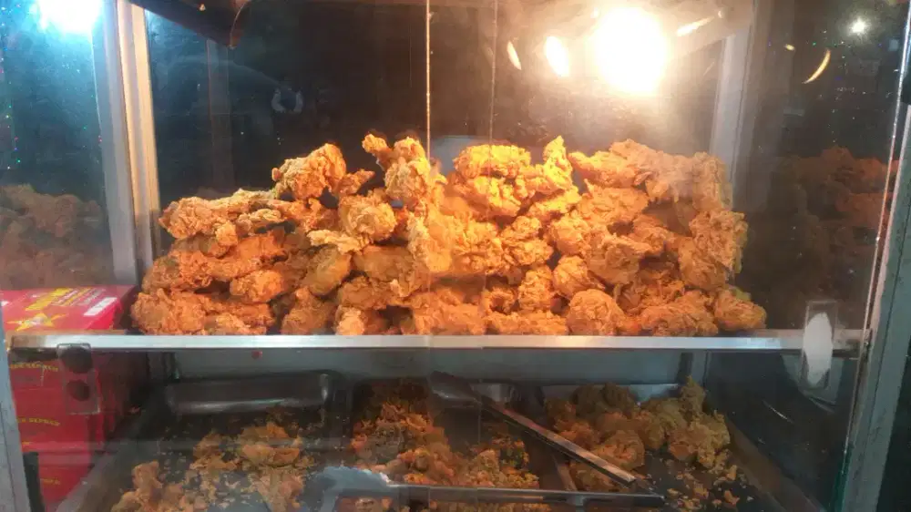 Dibutuhkan karyawan khusus wanita