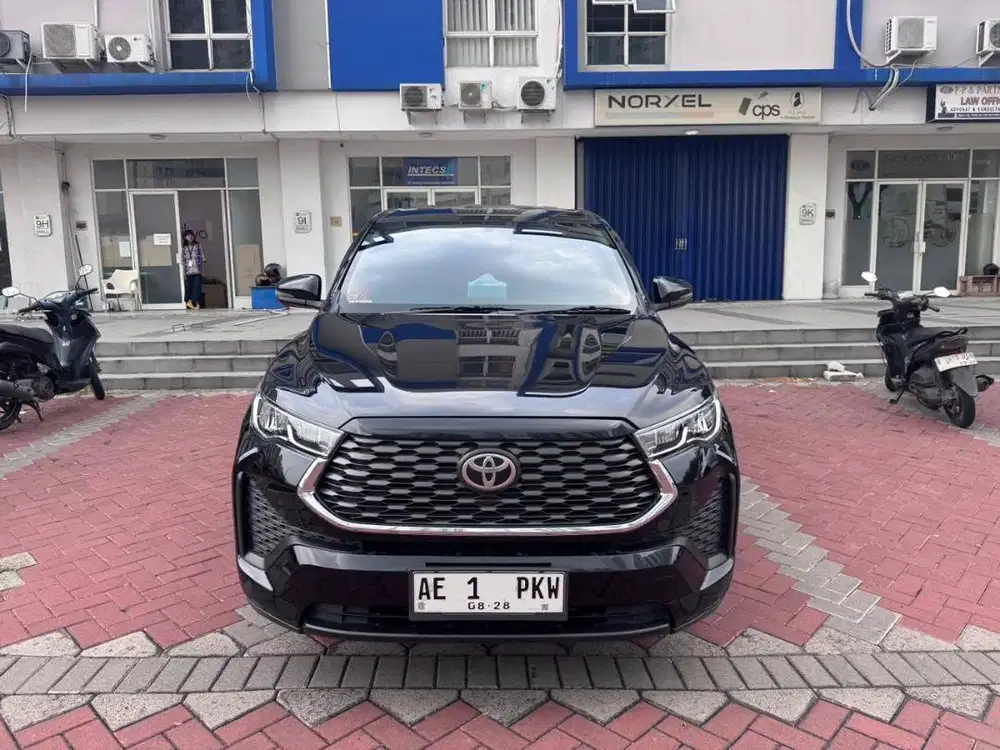 Toyota Kijang Innova Zenix 2.0 CVT Gasoline Type V
