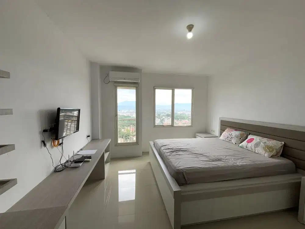 Sewa Apartemen Galeri Ciumbuleuit 2 Tipe Studio, Furnished, Lantai 31