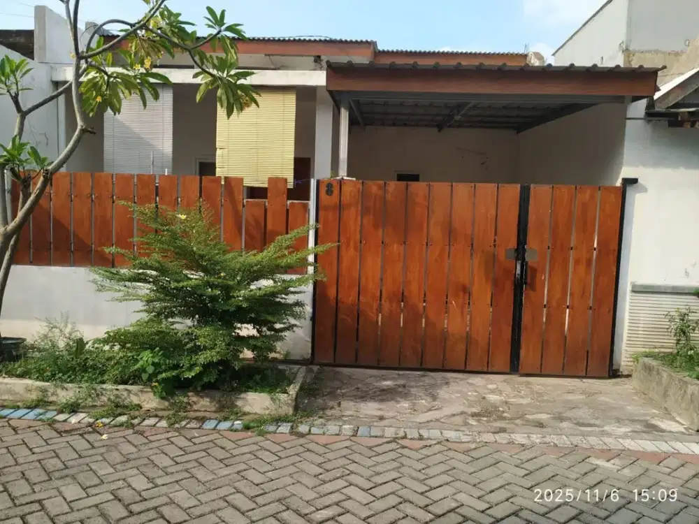 DISEWAKAN MURAH RUMAH FULL FURNISHED, DUKUH KUPANG BARAT
