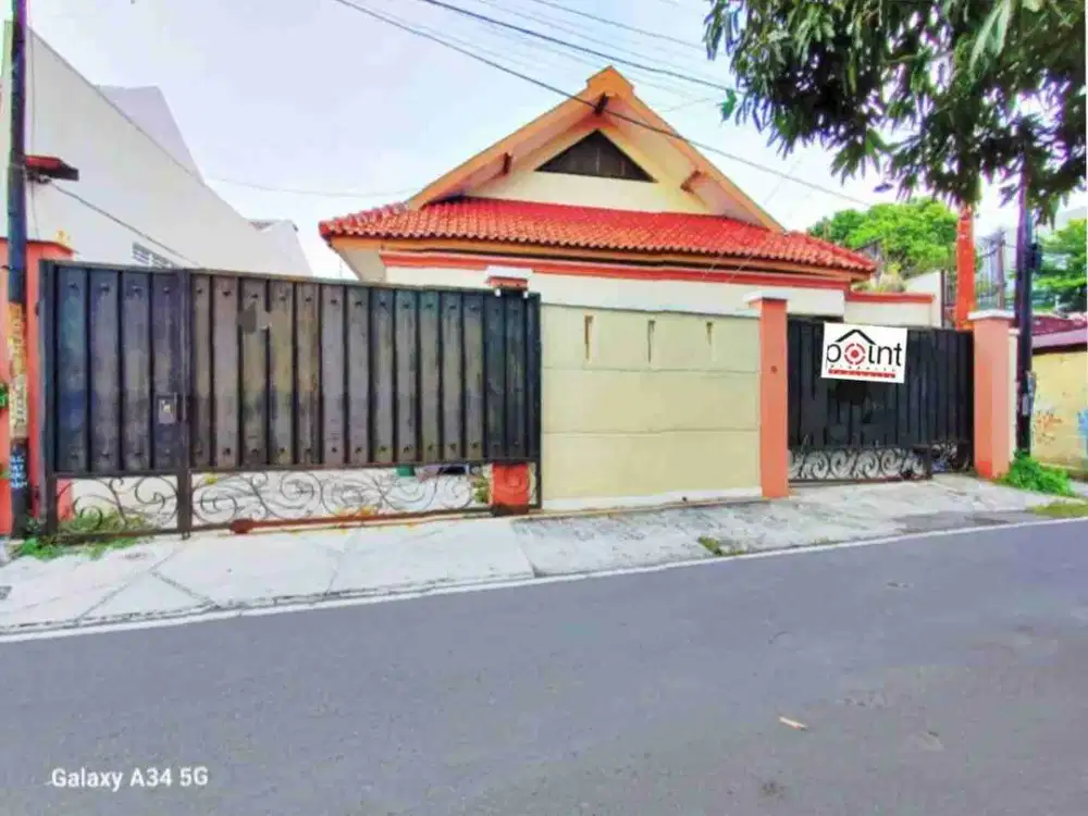 Rumah Bagus Murah Luas 355M di Serengan Tengah Kota Solo (Tn)