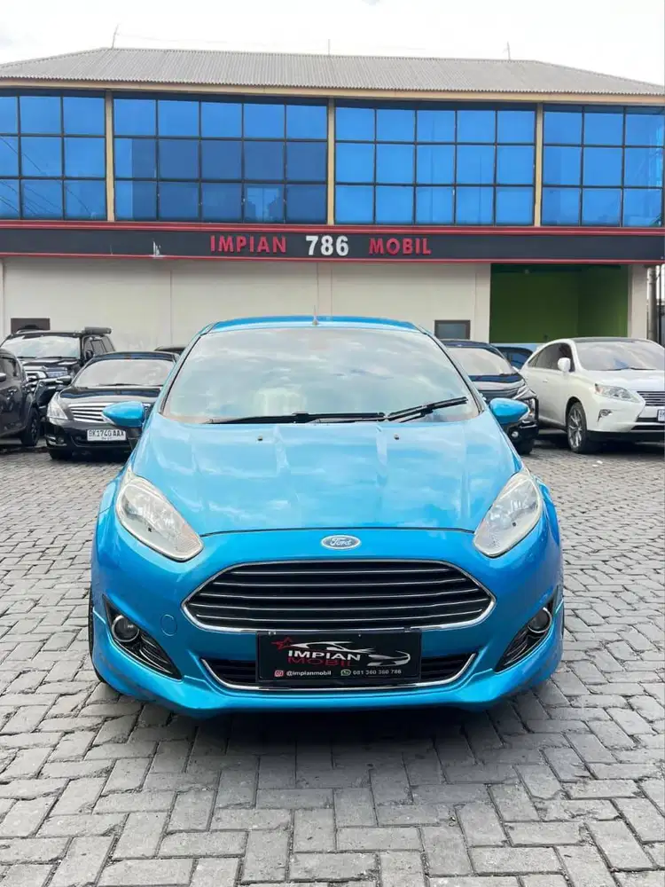 Ford Fiesta 1.0 Turbo Ecoboost A/T Biru 2014 ignis baleno glory trax