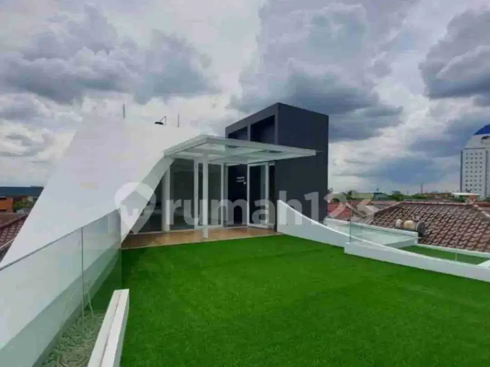 Dijual rumah mewah pondok indah ada kolam renang