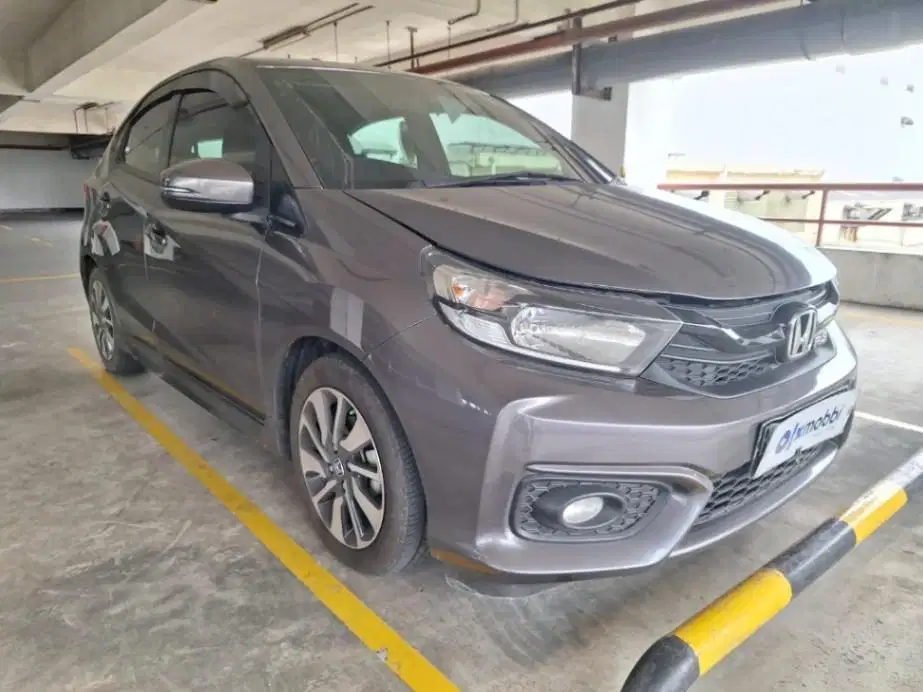 DP RENDAH Honda Brio 1.2 RS Bensin-MT 2020 UOUS
