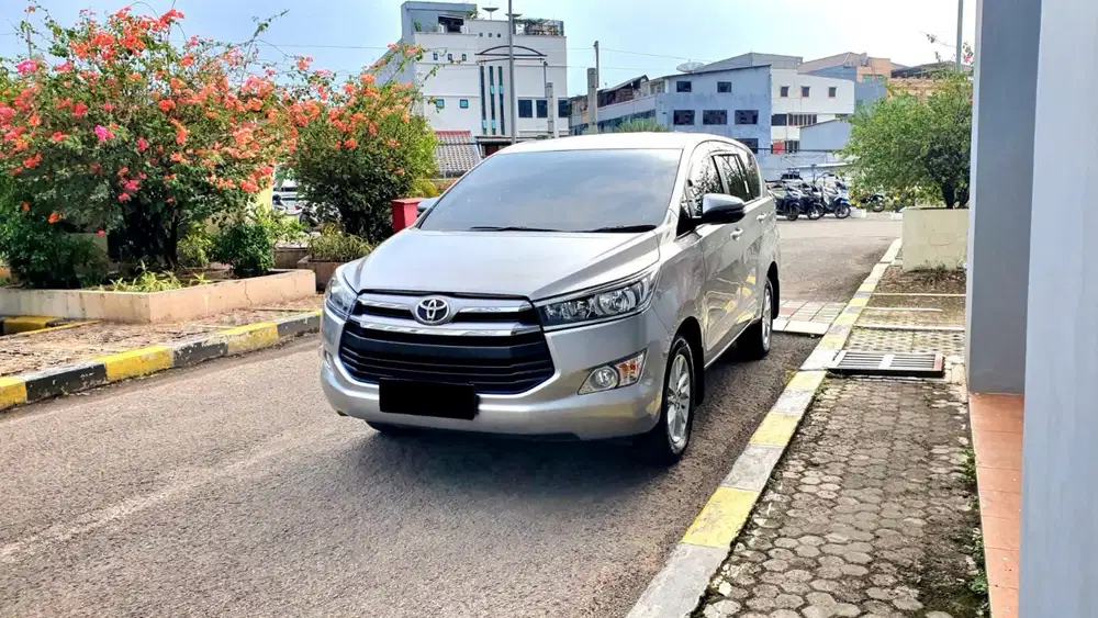 Toyota kijang innova g diesel 2019 silver pajak panjang