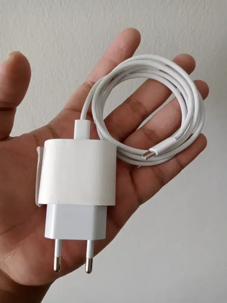 Charger iphone 15 C to C