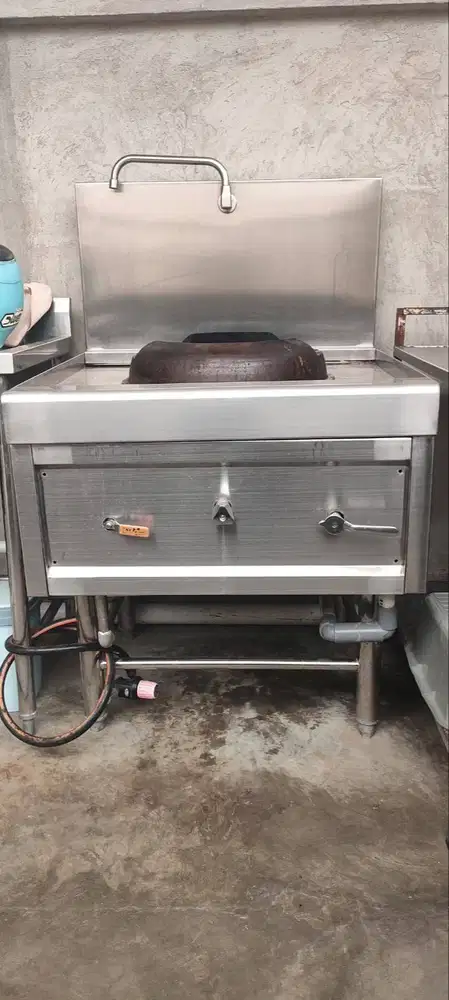 Dijual Kompor Wok & Wastafel Stainless Bekas Restoran Chinese Food