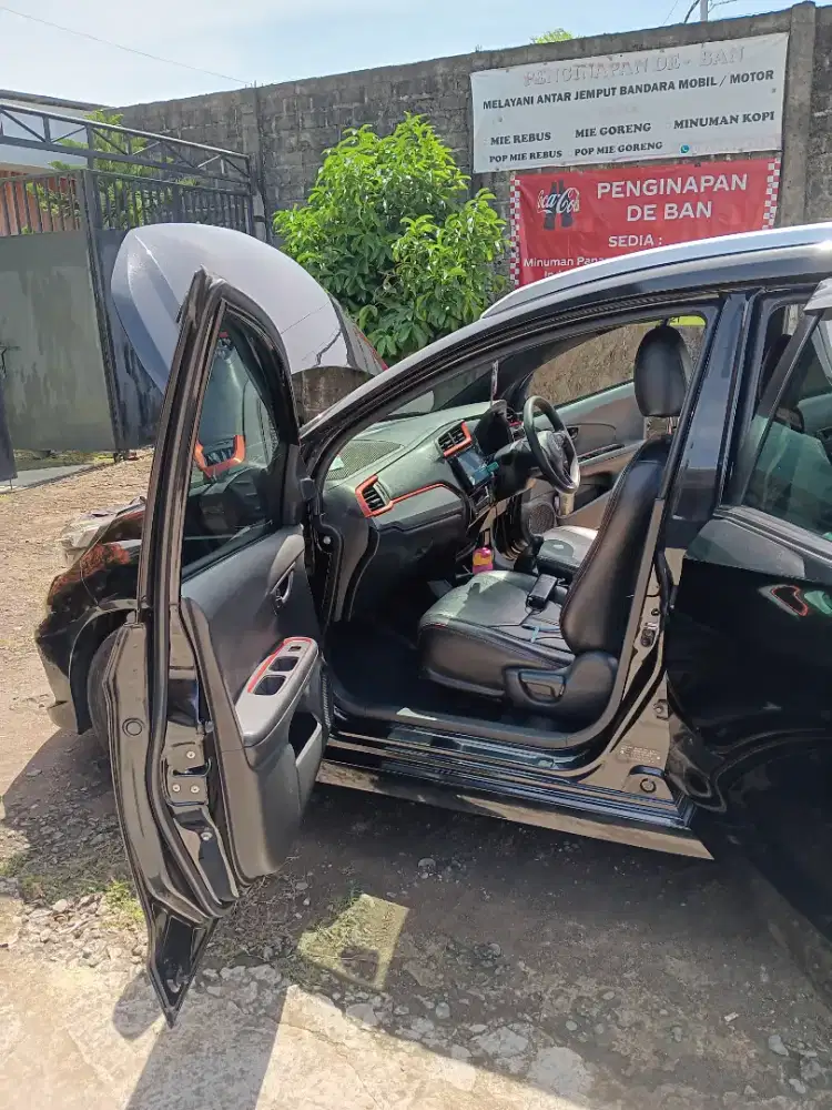 Honda mobilio RS 2020 1.5 MT