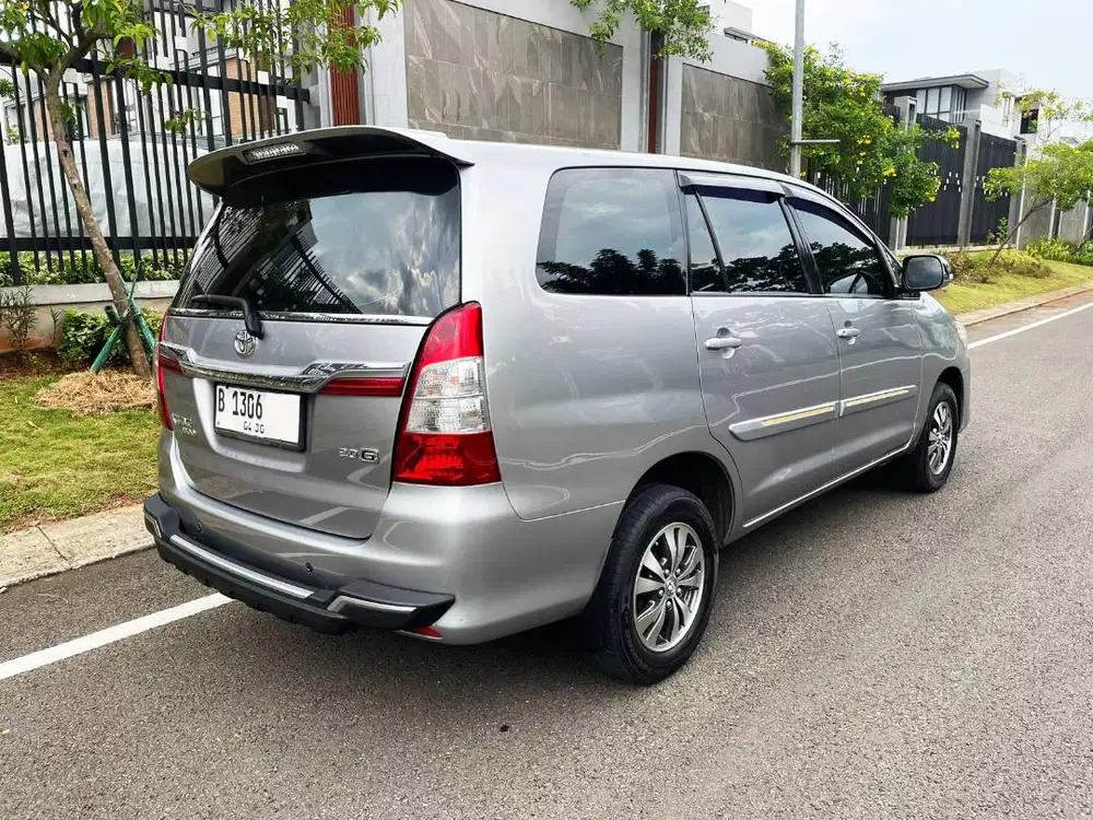 Toyota Kijang Innova 2.0 G AT 2015