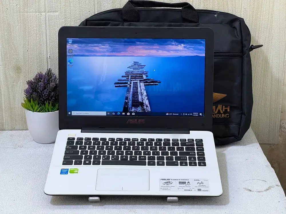 Asus A455L i3-4030U RAM 6 SSD 256 Nvidia 820M 2 GB Mulus No Minus