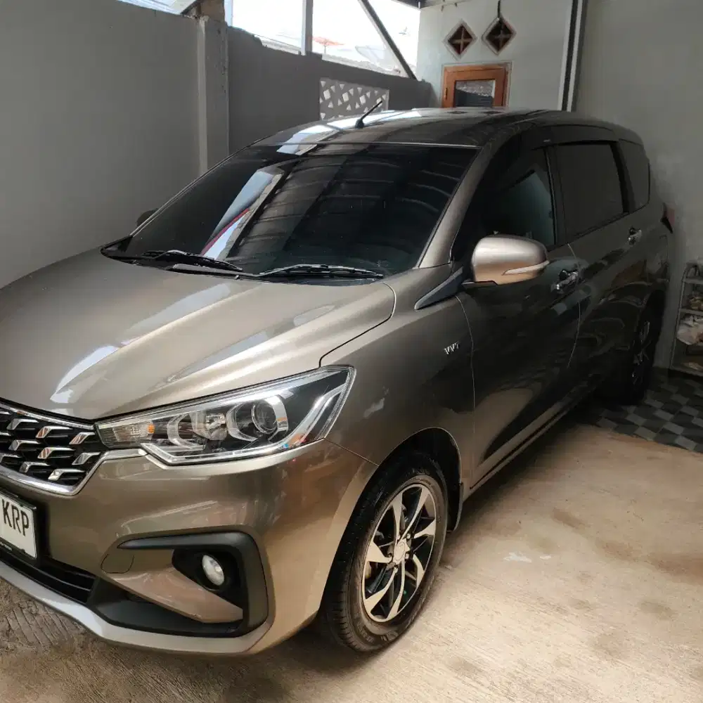 Ertiga GX hybrid 2024