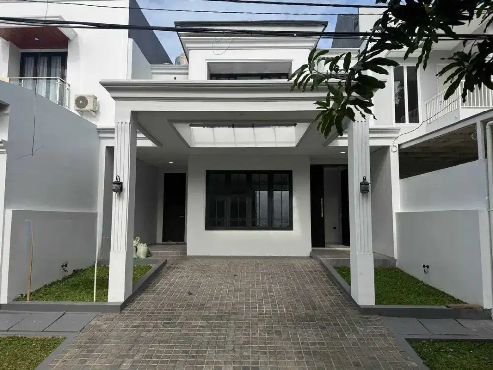 Cinere megapolitan rumah brand new american style halaman luas