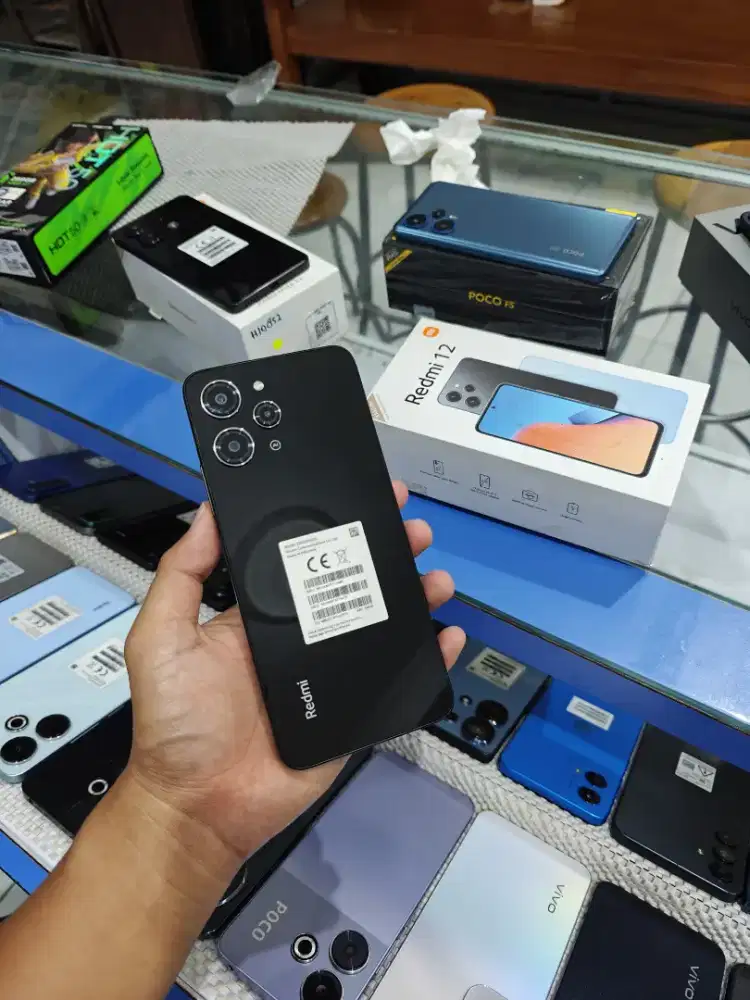 redmi 12 8/256 & 8/128