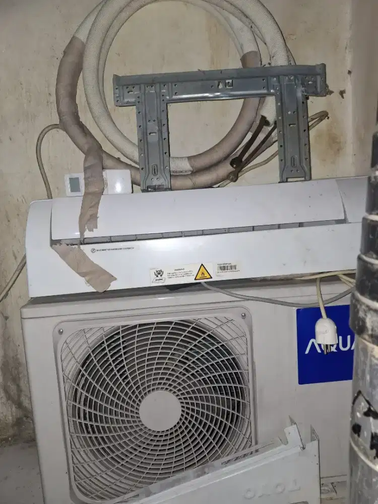 AC Aqua 1/2 pk bekas jarang dipake