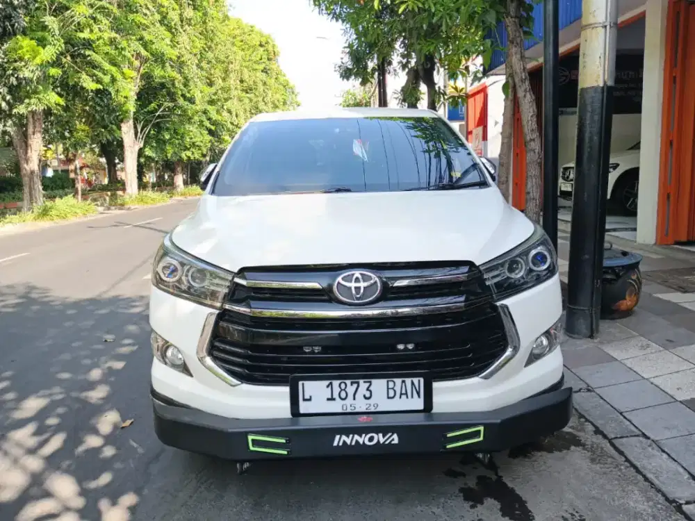 Toyota Innova Reborn Venturer Diesel Automatic 2018