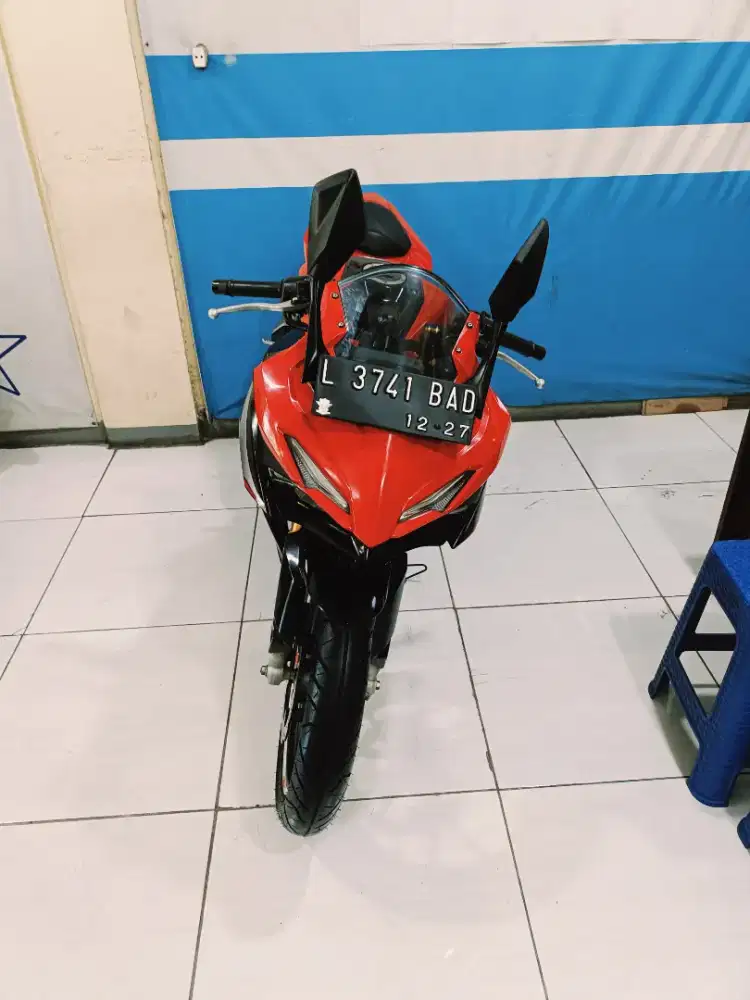 MOKAS LIKE NEW HONDA CBR 150R TAHUN 2022 KM 5000 ISTIMEWA