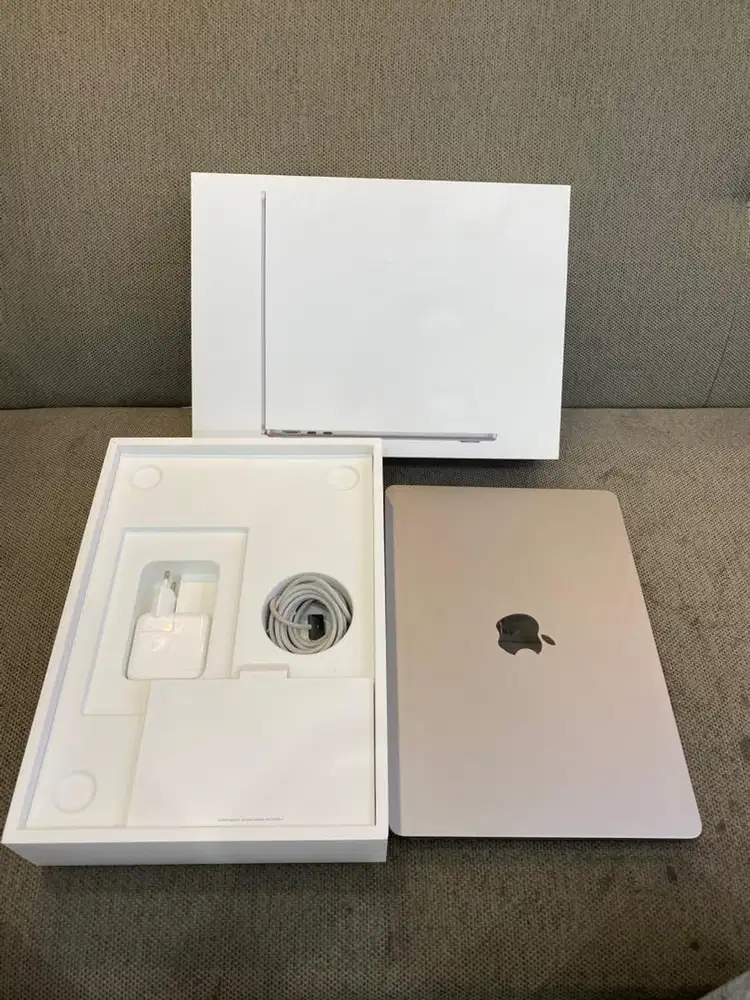 Macbook air m2 8/512 ibox