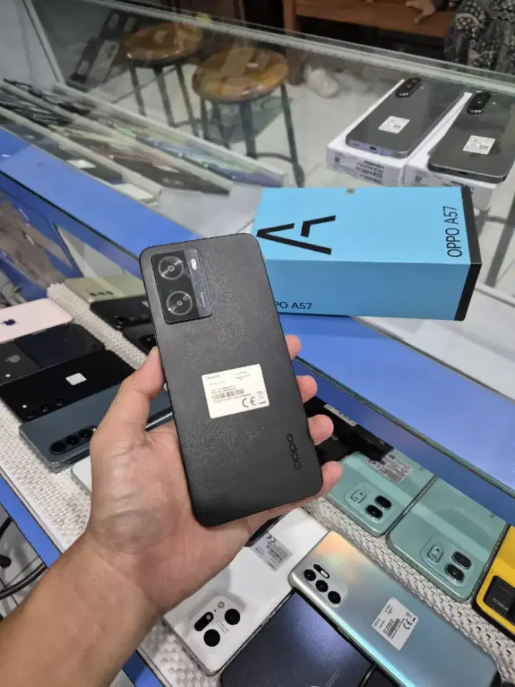 oppo A57 4/128 gb