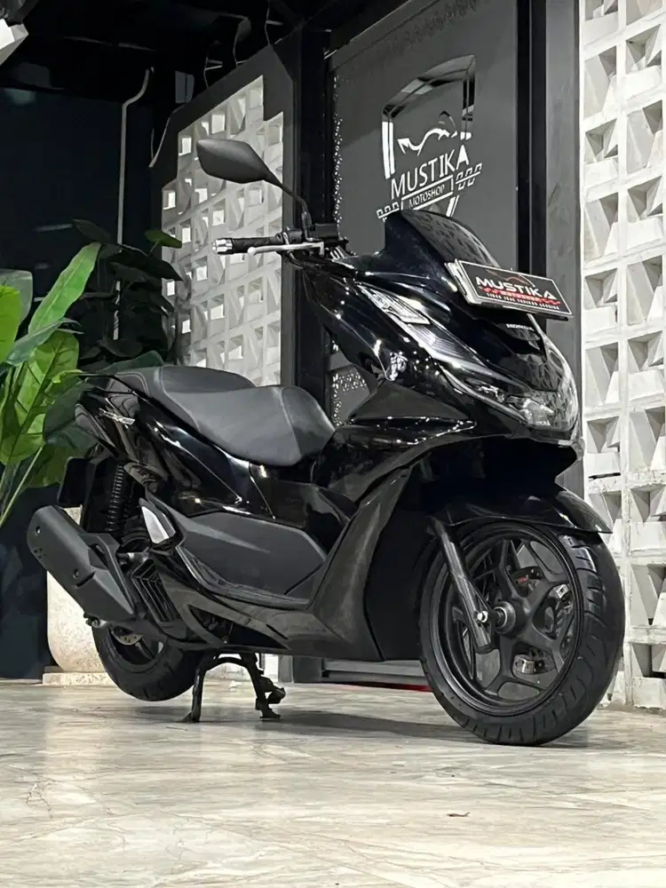 Honda PCX 160 CBS 2024. DANNY Mustika Motoshop Sulfat