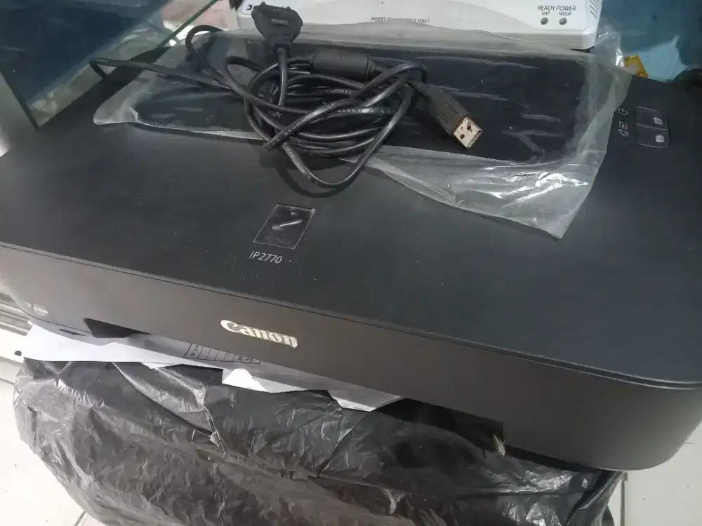 Printer canon 2770 hitam aja