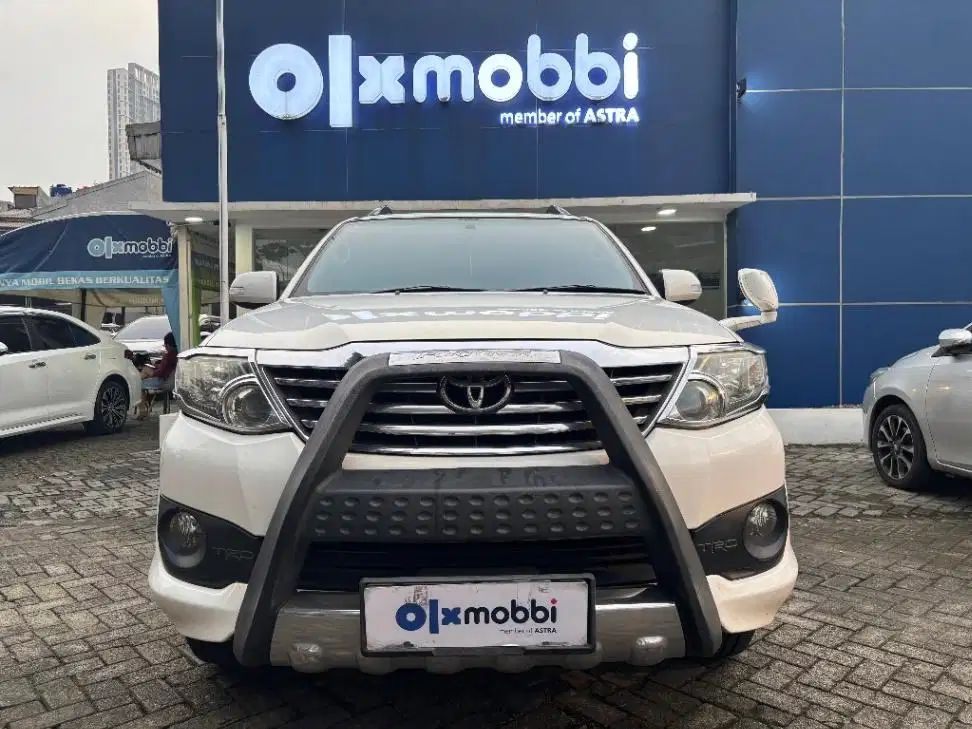 LOW DP Toyota Fortuner 2.7 G TRD Bensin-AT 2013 TLQ