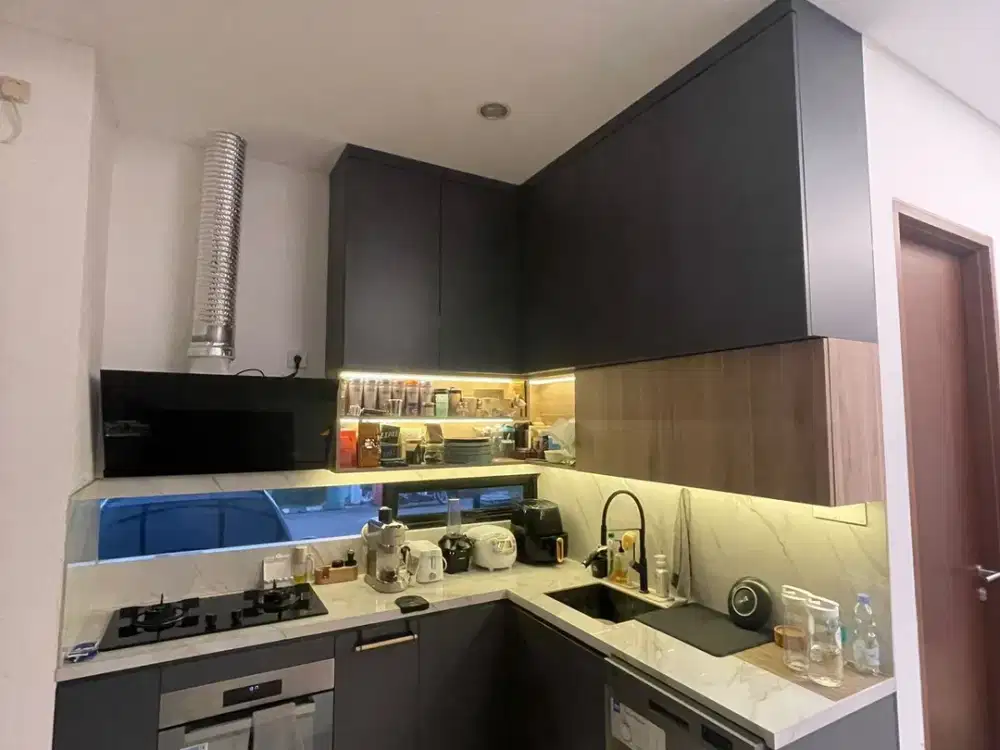 RUMAH CANTIK LOKASI SANGAT STRATEGIS Cluster REMPOA Tangsel