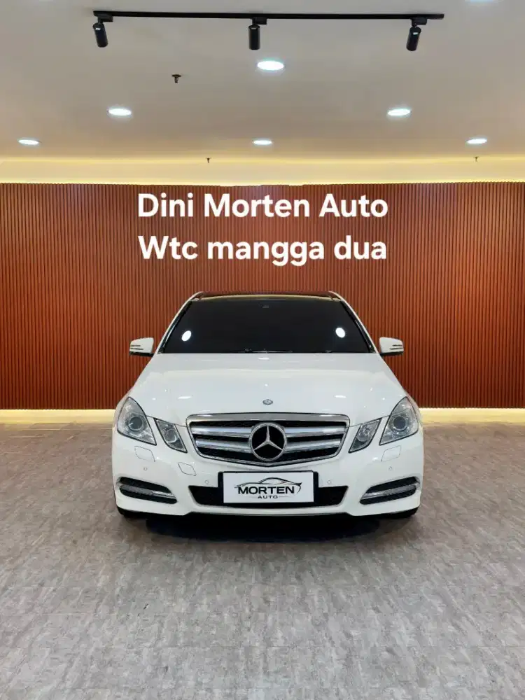 (KM 61) Mercy E300 Avant garde 3.0 At 2012