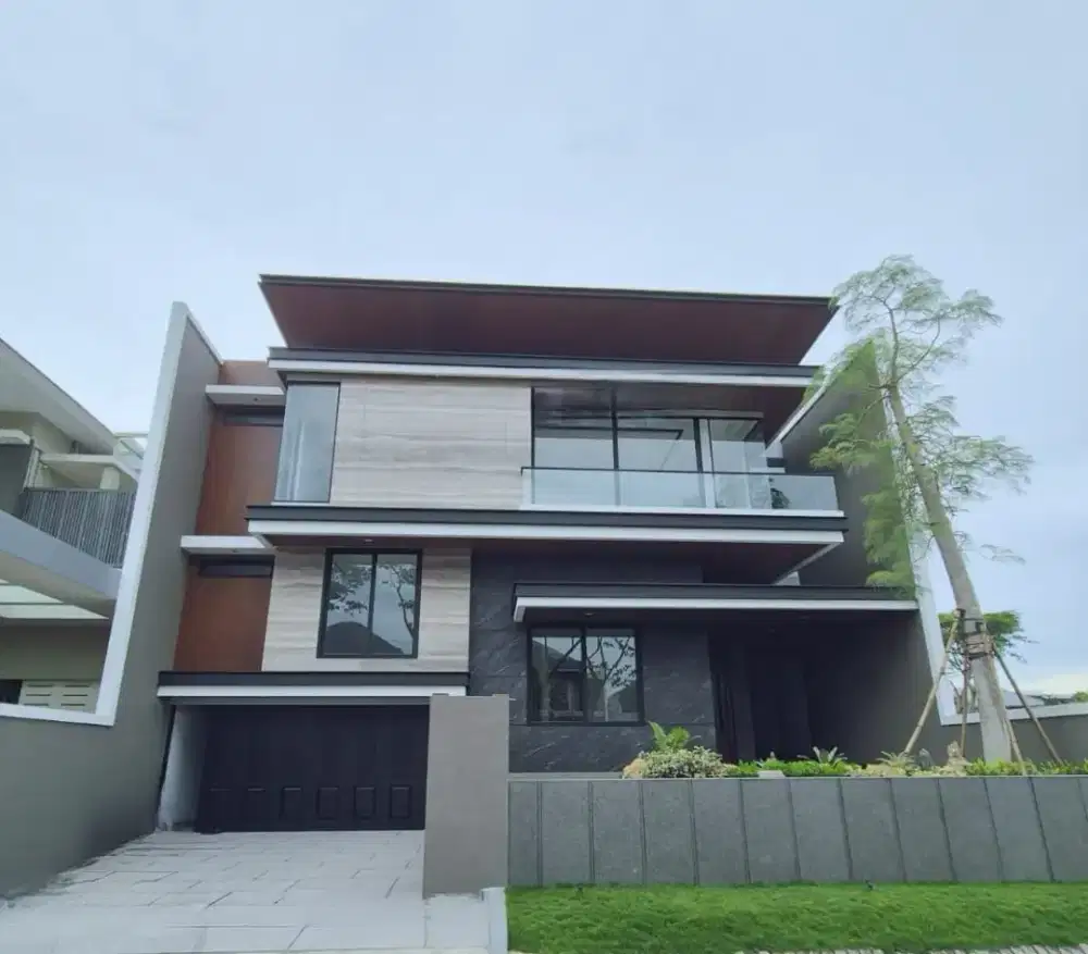 Dijual rumah baru gress modern tropical minimalis di Citraland - Sby