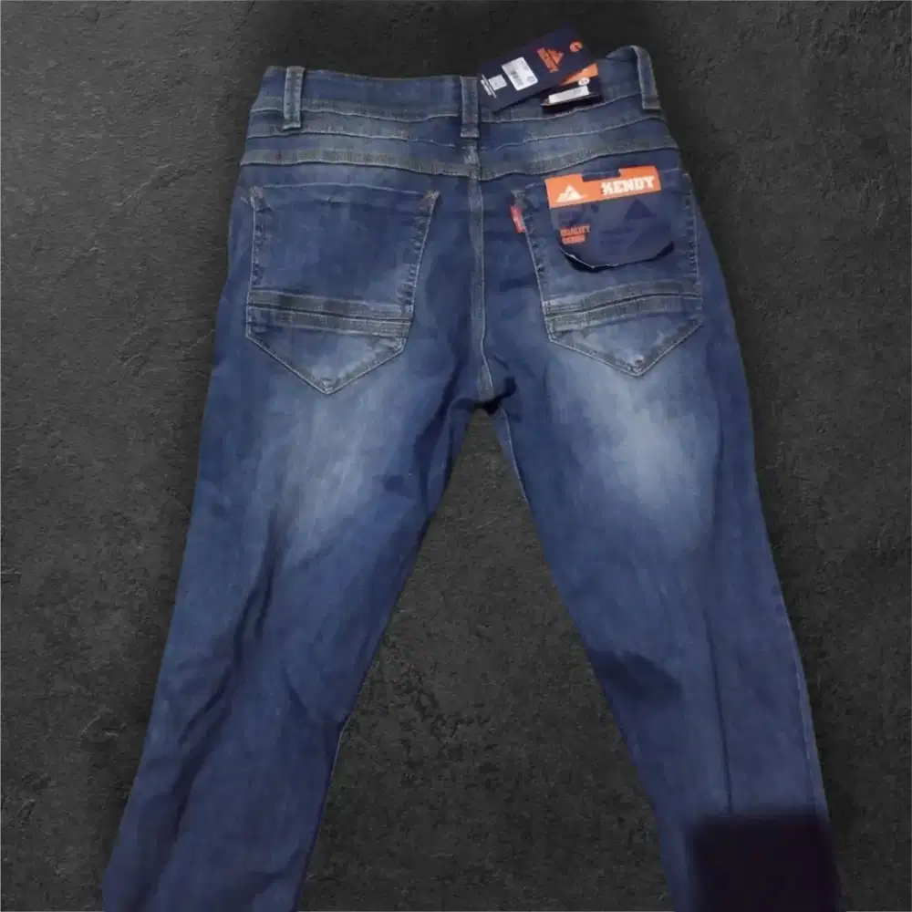 celana jeans UK 31