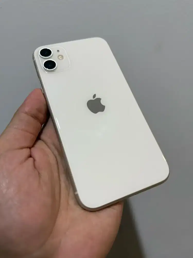 IPhone 11 128gb terdaftar beacukai & part ori semua