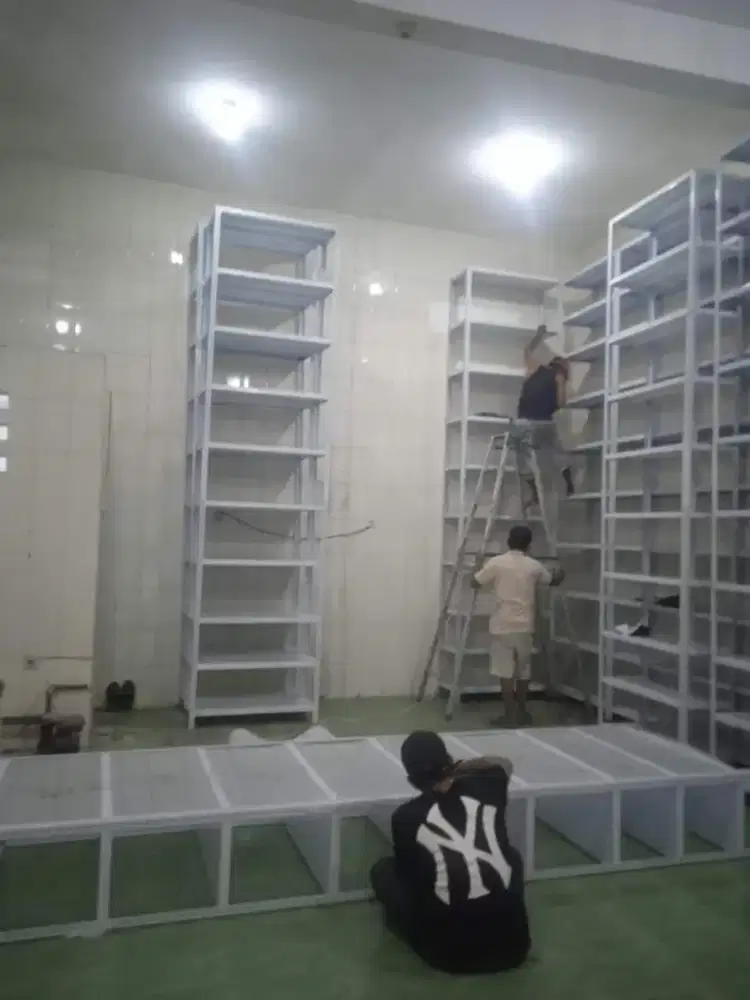 Rak besi rak besi rak gudang rak barang