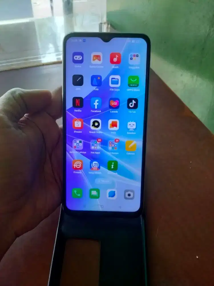 Jual HP Oppo A77S Original
Jaringan: 4G LTE
RAM 8/128GB