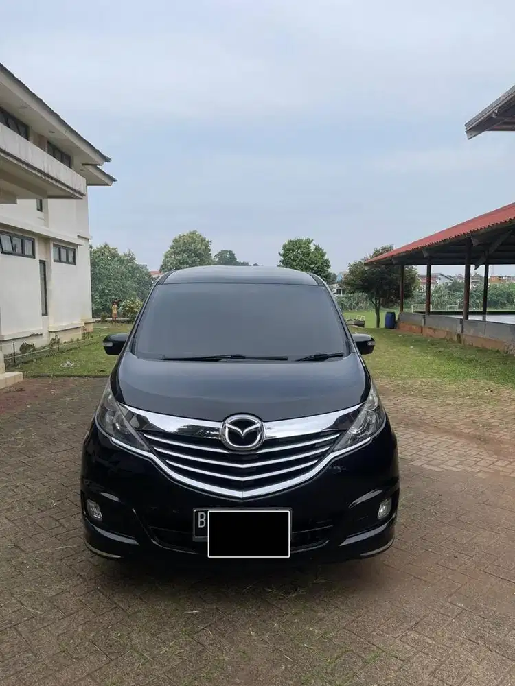 Mazda Biante skyactive Metik 2015