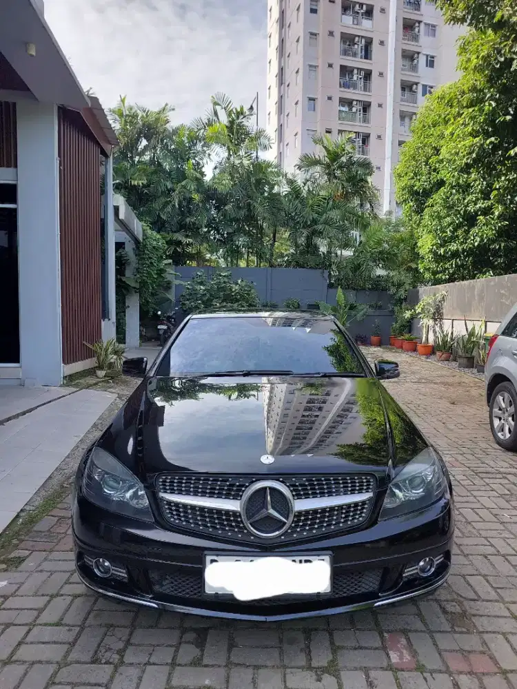 Mercedes Benz W204 C200 Cgi Avantgarde