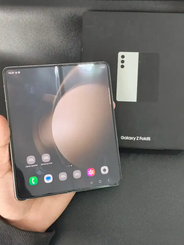 Samaung Z fold 5 12/512gb sein