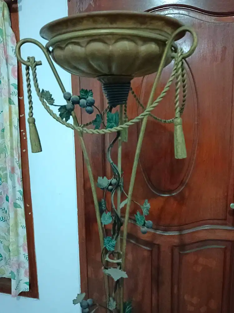 Jual lampu tiang hiasa Ruangan
