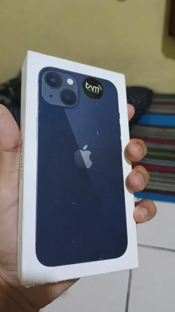 Iphone 13 midnight baru garansi ibox