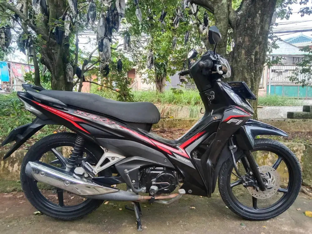 Honda Revo fi th 2017 tinggal gas ngacir