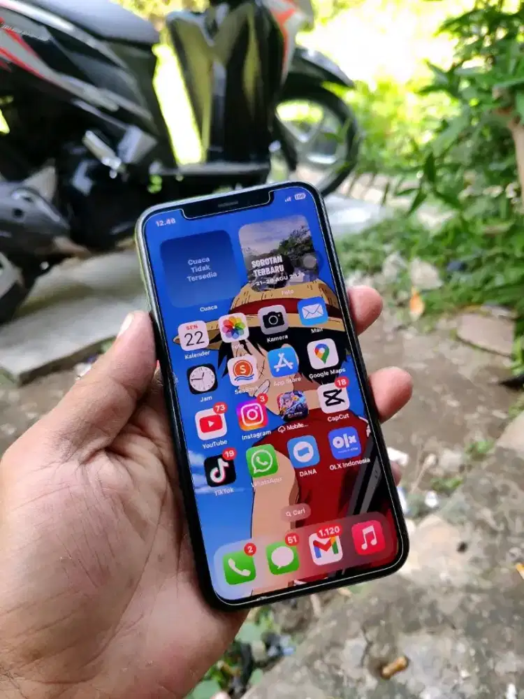 Iphone xr mulus siap pakai
