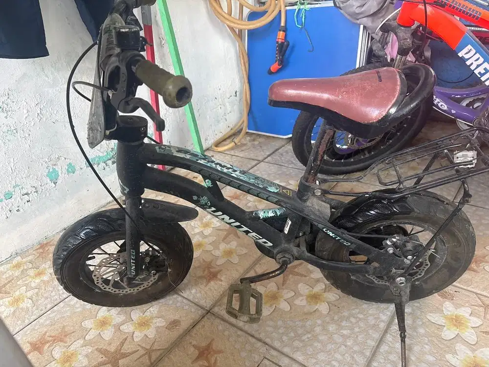 Sepeda anak united