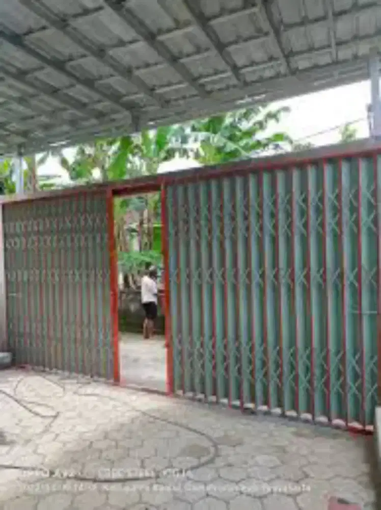 Rolling door dan folding gate